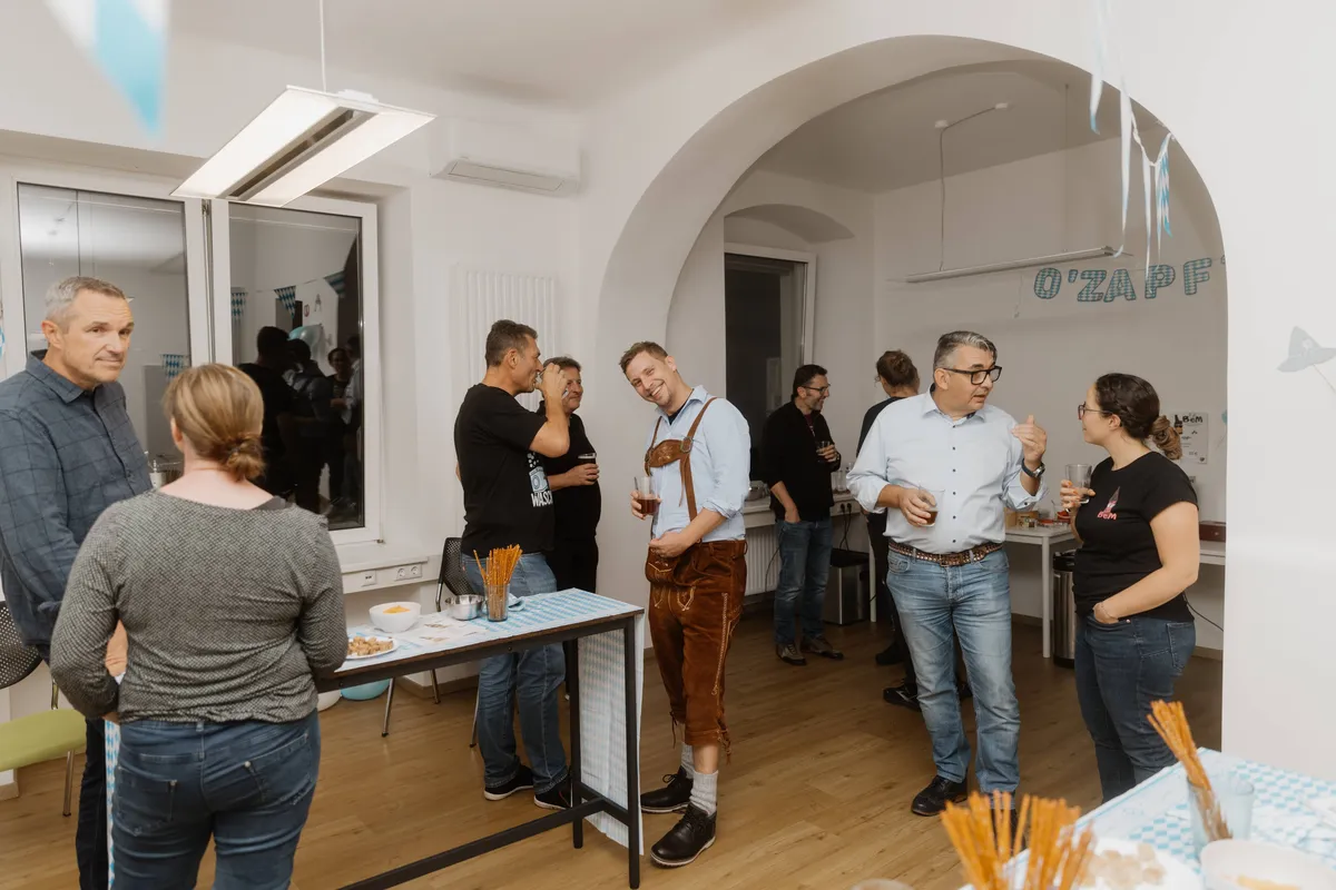 BeerMotions: Ein Abend voll Oktoberbier und Gemeinschaft 🍺🎉